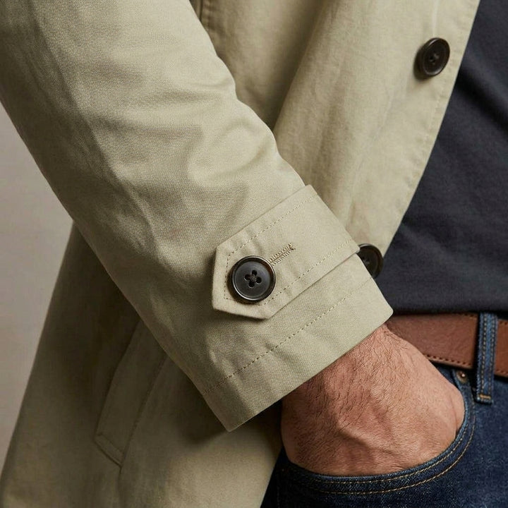 Everett Mac Coat, buttoned cuff detail