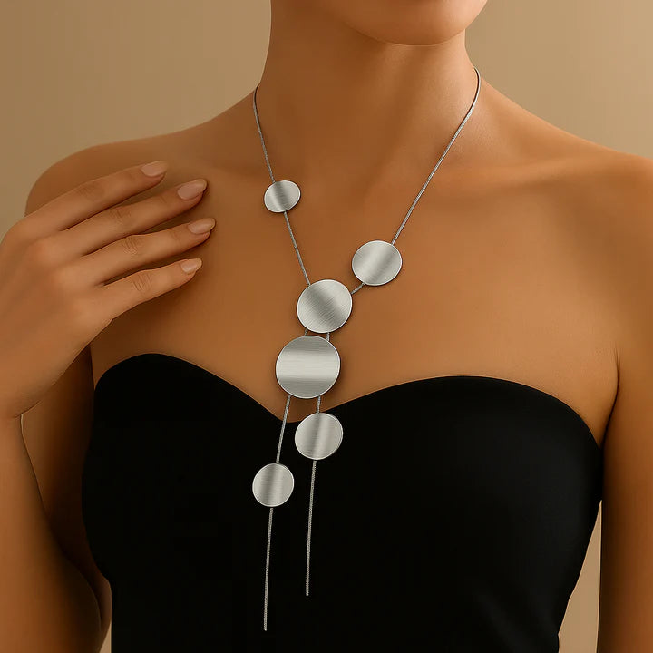 Lunara Halo Necklace