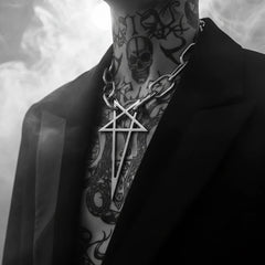 Rebel Star Chain Necklace