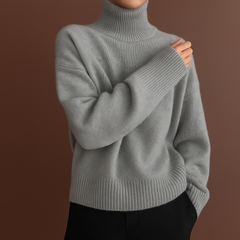 Serenne 100% Cashmere Turtleneck Sweater