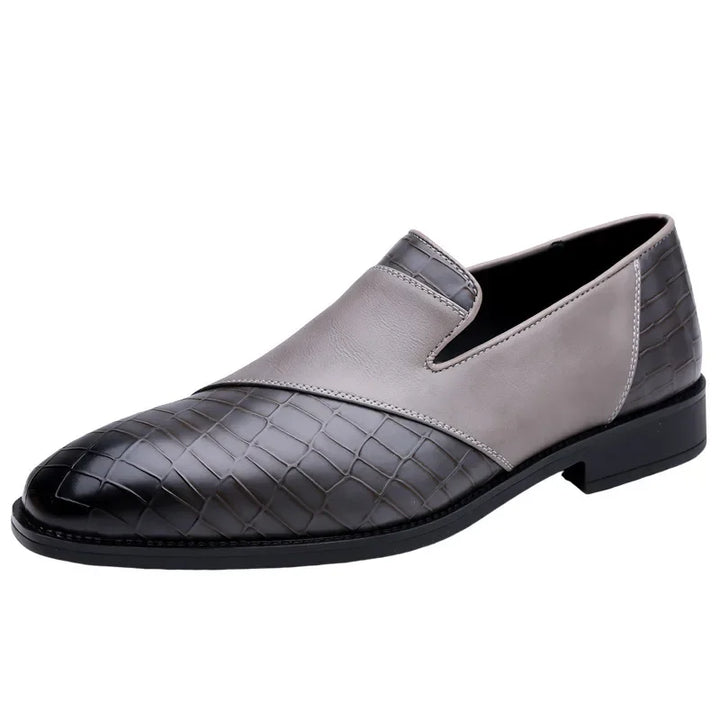 Cole Pointed Leather Shoe
