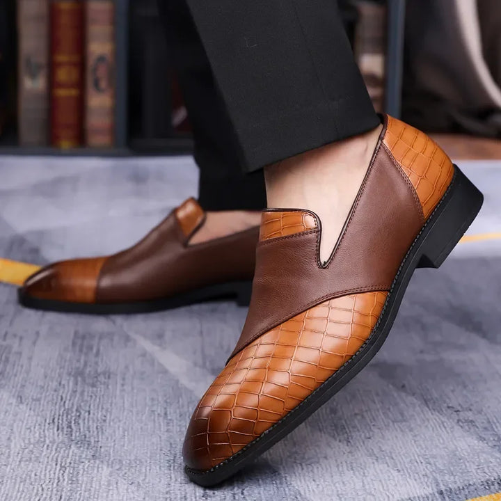 Cole Pointed Leather Shoe