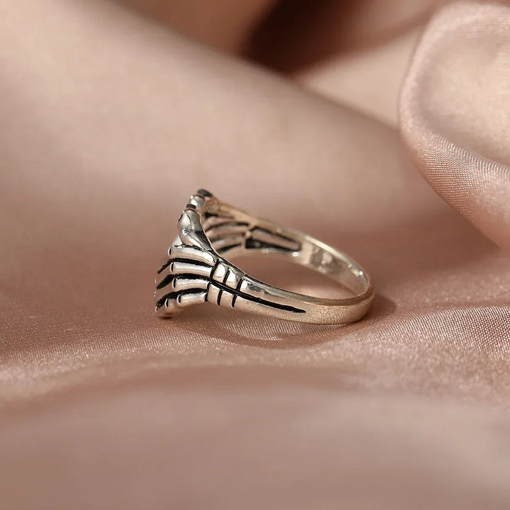 Heart of Shadows Ring