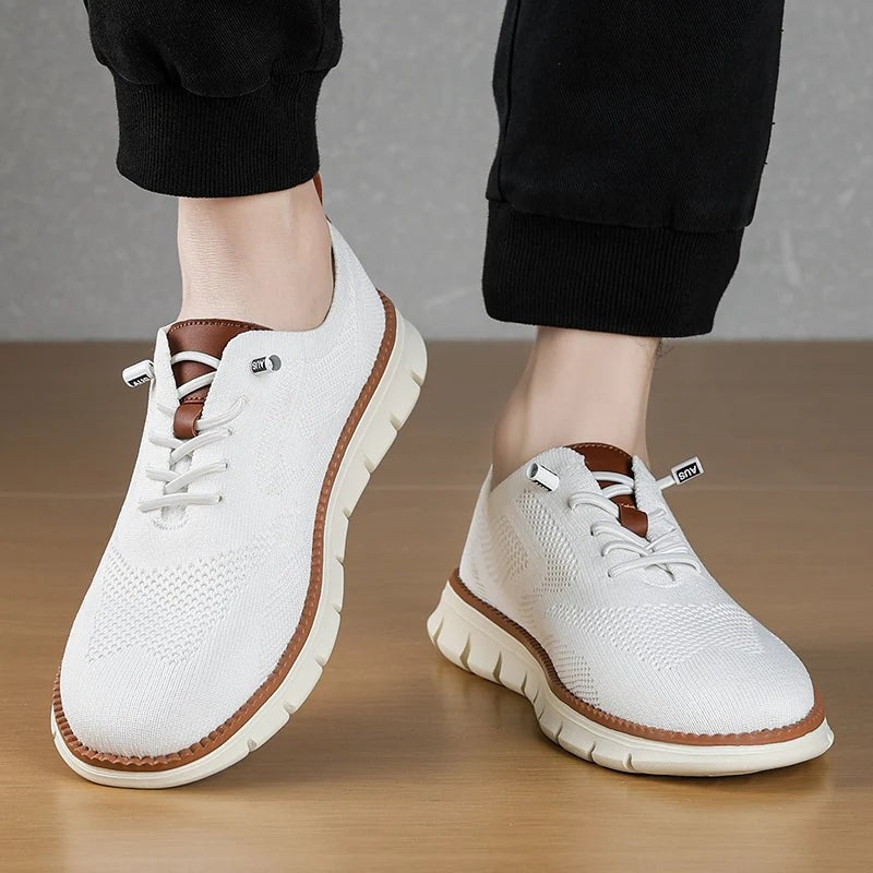 Apex Knit Running Sneakers