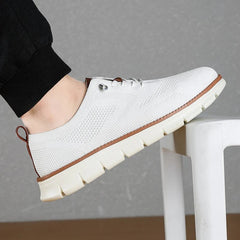 Apex Knit Running Sneakers