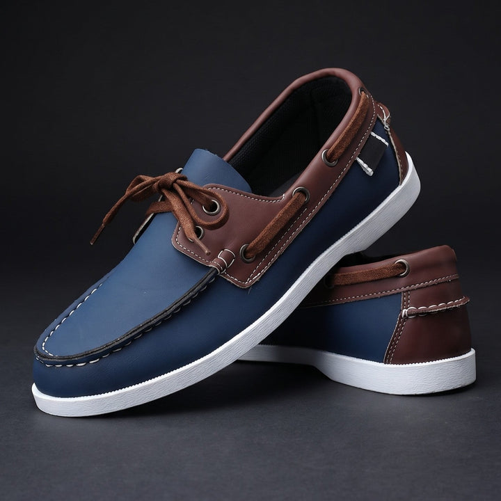 Arcadia Leather Boat Shoes - Navy