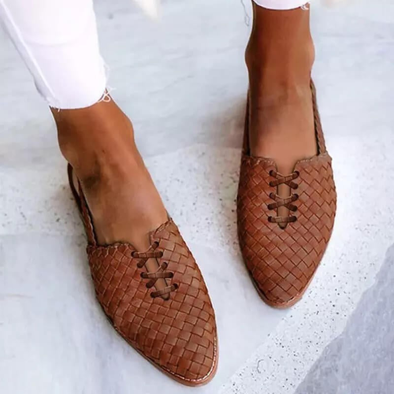 Cavalleri Woven Leather Pointed Mule Sandals - Ebony