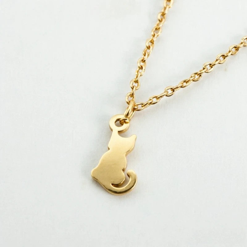 Deveraux Cat Necklace