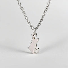 Deveraux Cat Necklace