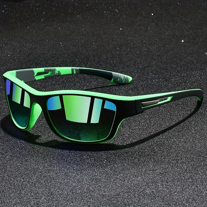 Horizon Polarized Sunglasses - Matte Black / Forest Green