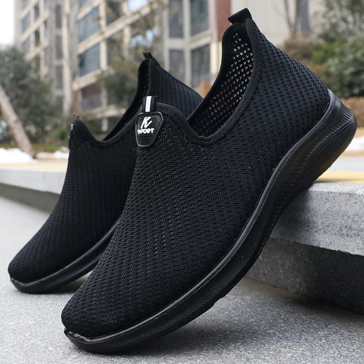 Momentum Knit Running Shoes - Onyx
