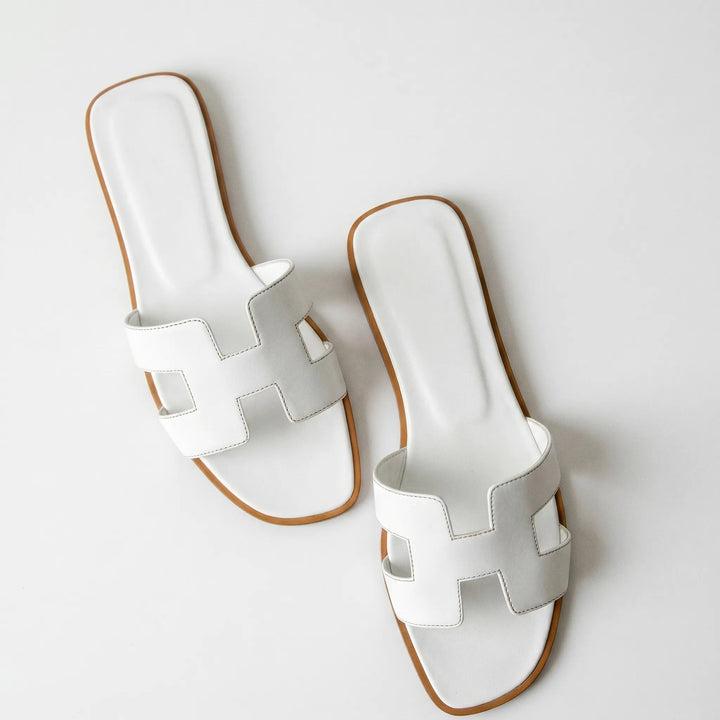Stellari Slip-On Sandals - Chalk