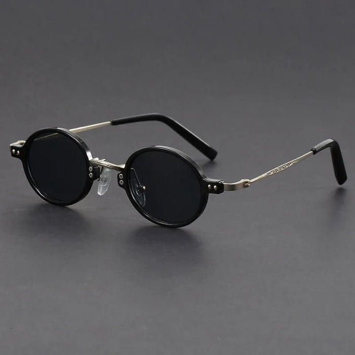 Vagabond Sunglasses - Matte Black / Graphite