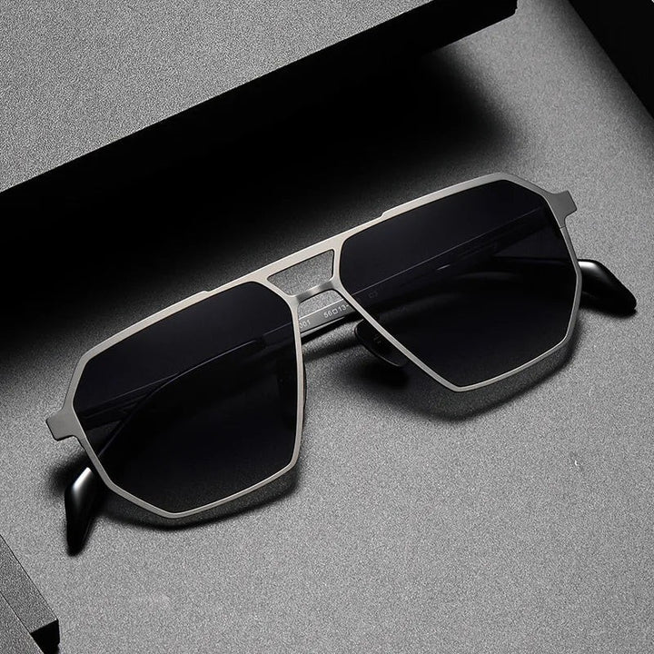 Vanguard Sunglasses - Polished Silver / Smoke